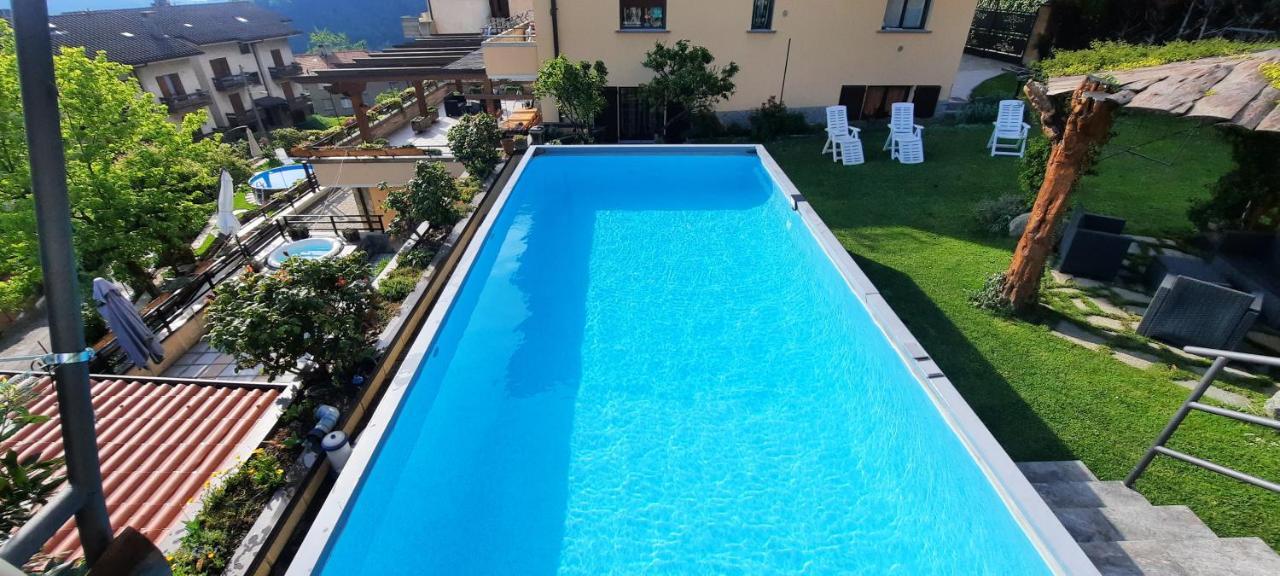 La Terrazza Casa Vacanza Apartman Carenno Kültér fotó