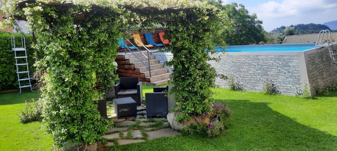 La Terrazza Casa Vacanza Carenno Kültér fotó
