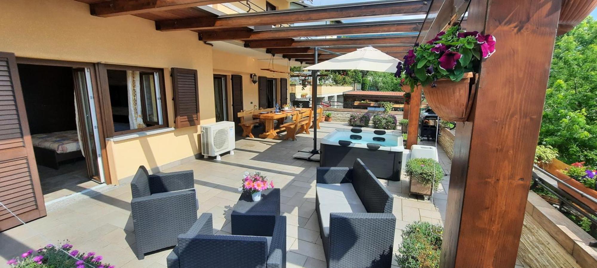 La Terrazza Casa Vacanza Carenno Kültér fotó