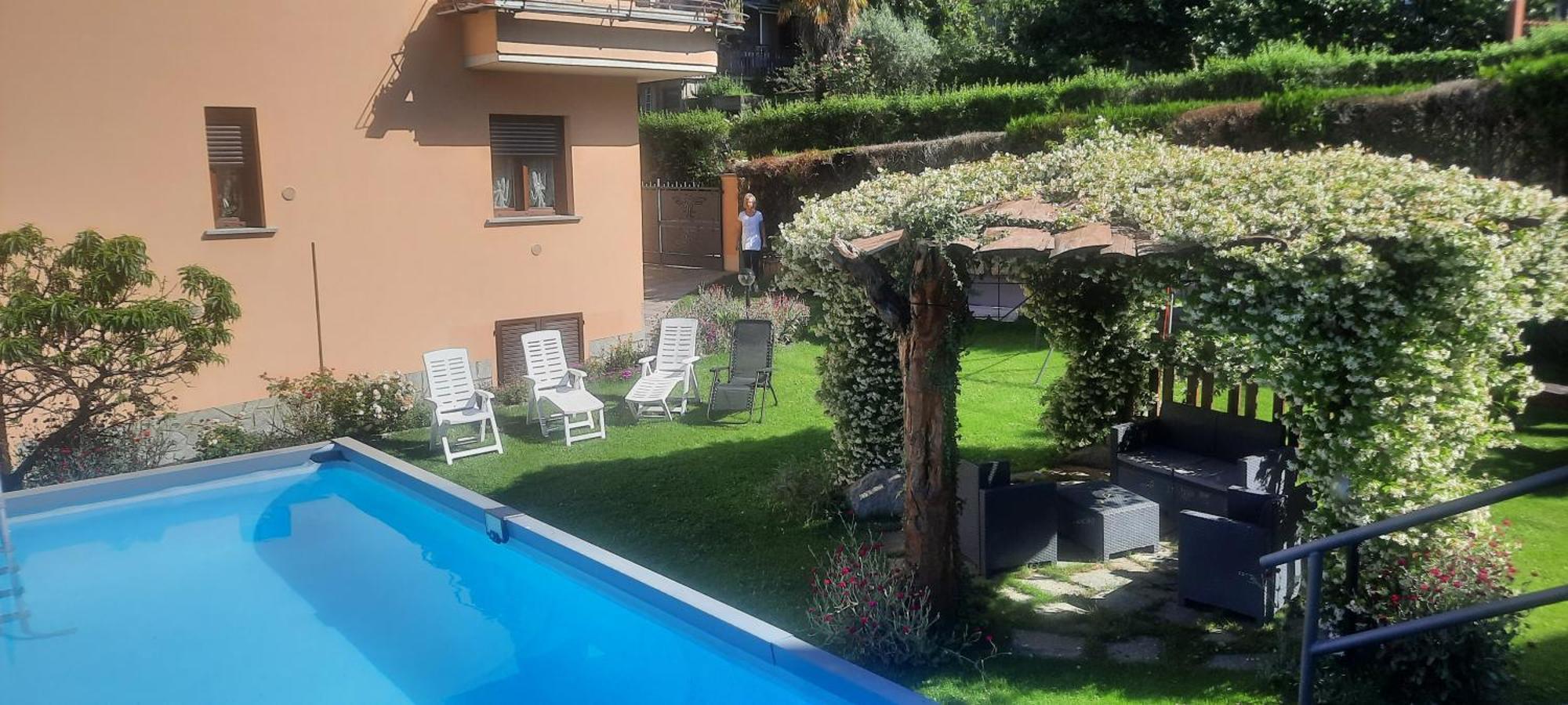La Terrazza Casa Vacanza Carenno Kültér fotó